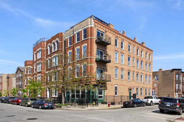 $299,000 | 1322 West Huron Street, Unit 4N, Chicago, IL 60642