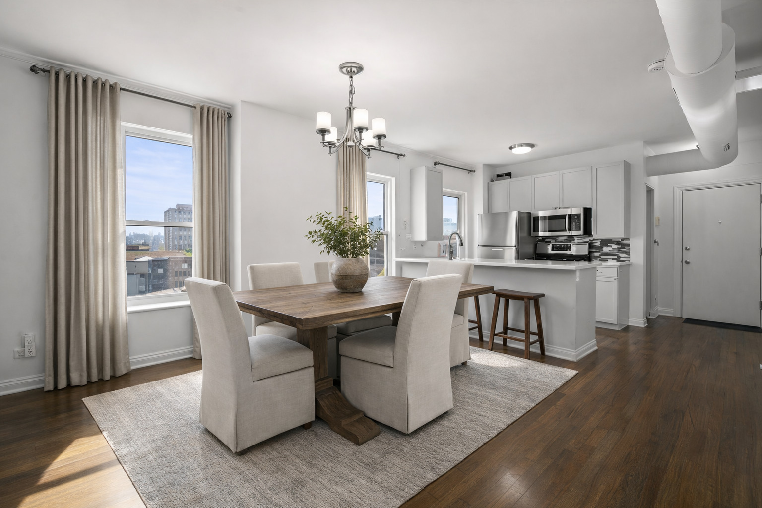 1322 West Huron Street, Unit 4N Chicago, IL 60642 - Photo 2 of 13