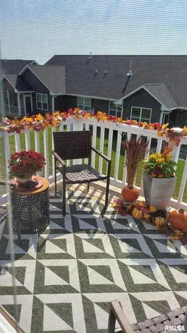 $285,000 | 3043 Shanes Way, Unit 3043, Bettendorf, IA 52722