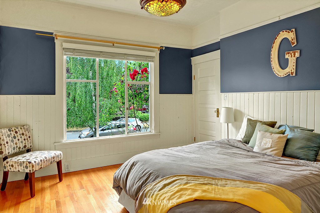 2302 North 62nd Street Seattle, WA 98103 - Photo 9 of 18 Gallery Image 9