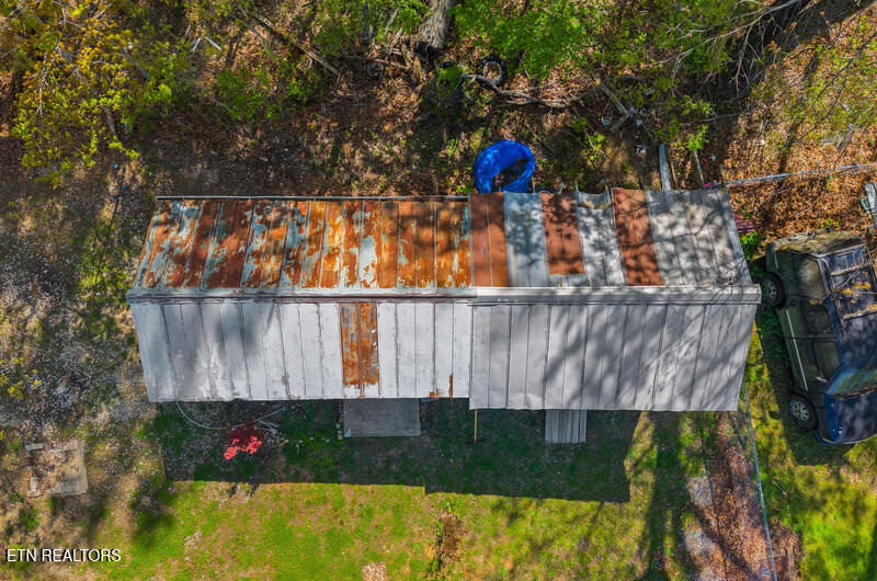 2116 Cox Road Dandridge, TN 37725 - Photo 20 of 24 IMG_5040
