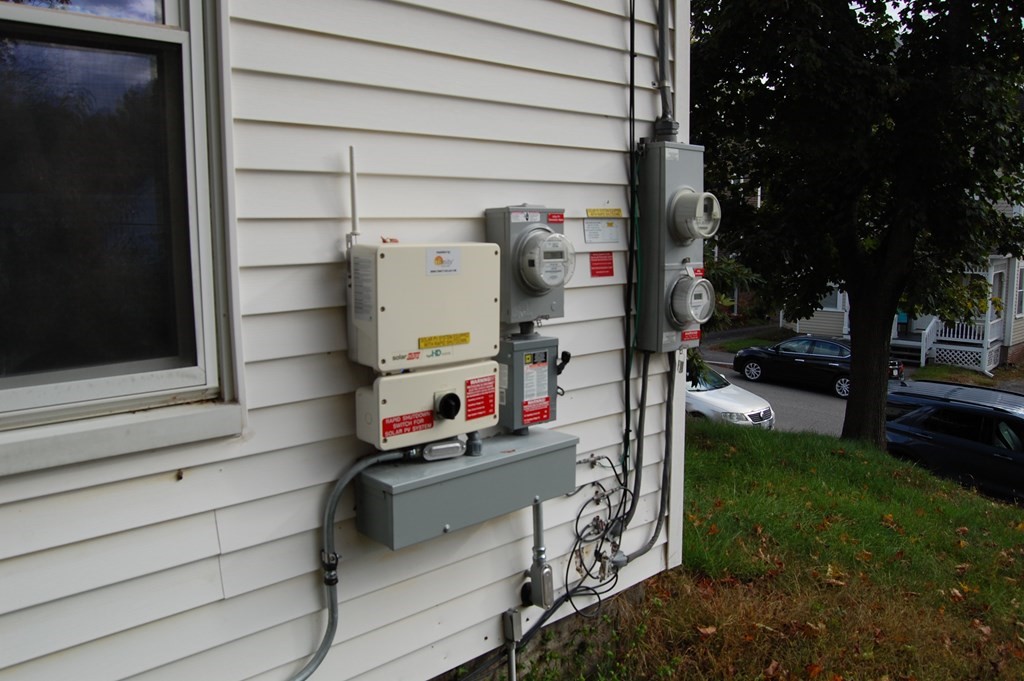 33 1/2 High Street Ware, MA 01082 - Photo 3 of 22