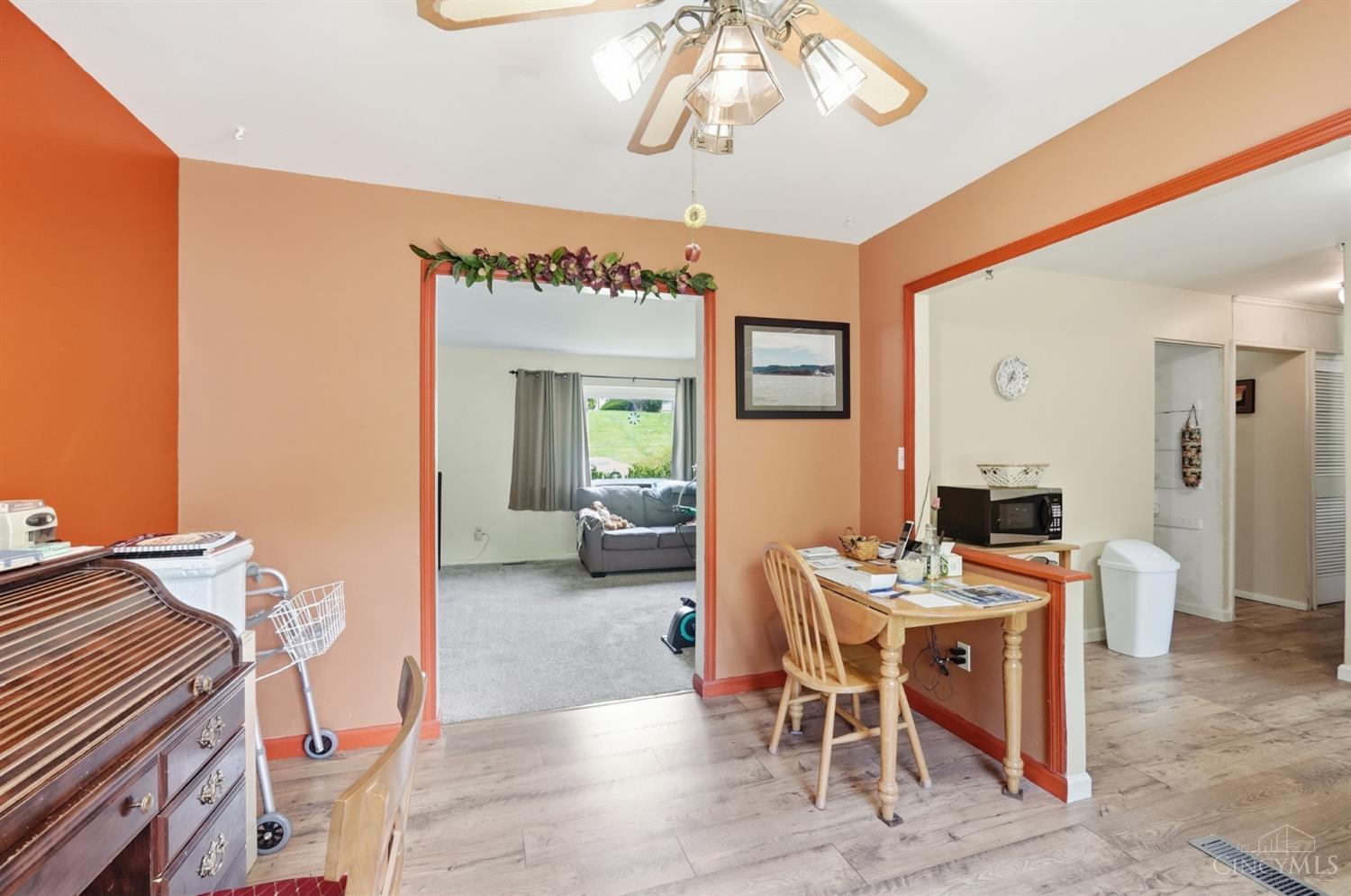 4455 Cloverhill Terrace Cincinnati, OH 45238 - Photo 17 of 78