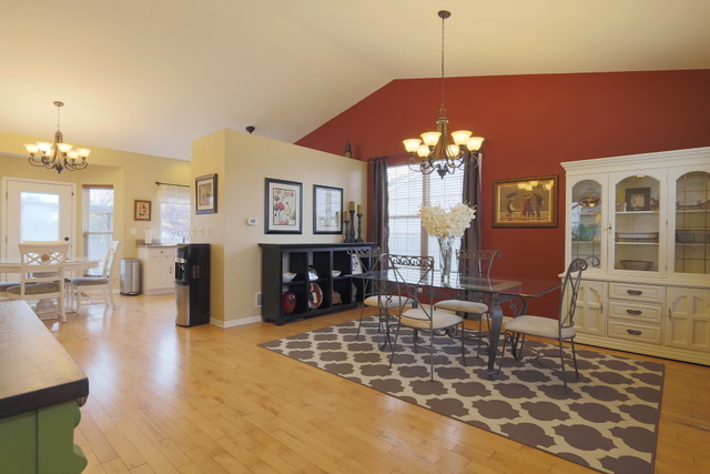 614 Graham Road North Aurora, IL 60542 - Photo 6 of 25