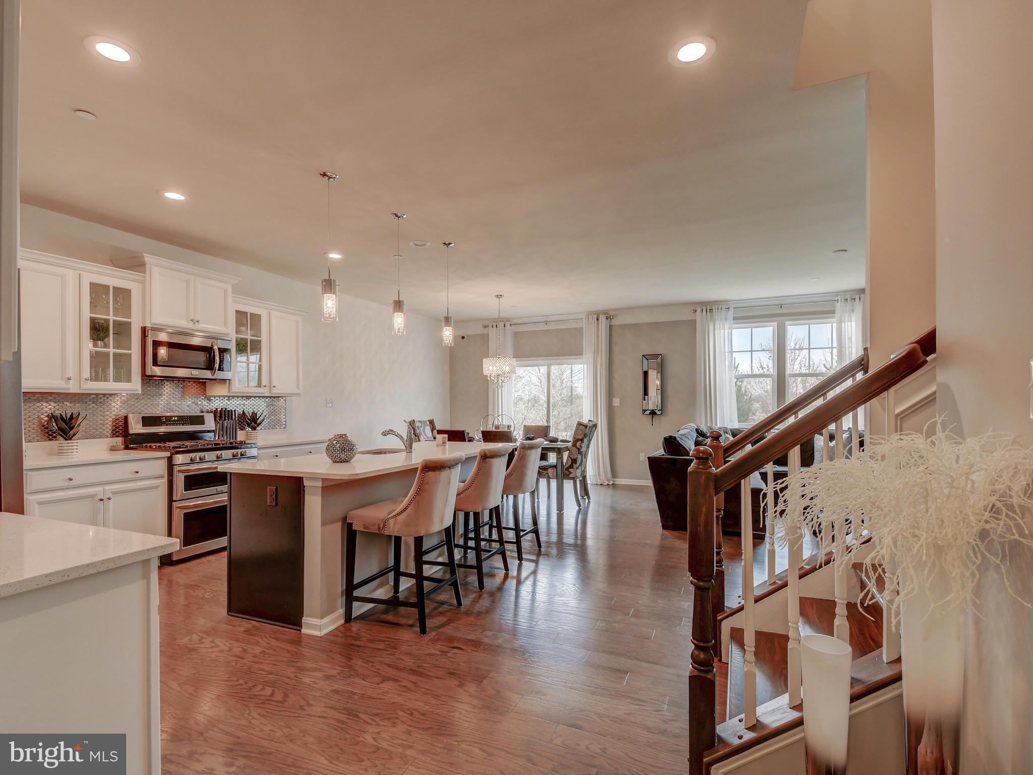 8137 Ridgely Loop Severn, MD 21144 - Photo 4 of 38 Gallery Image 4