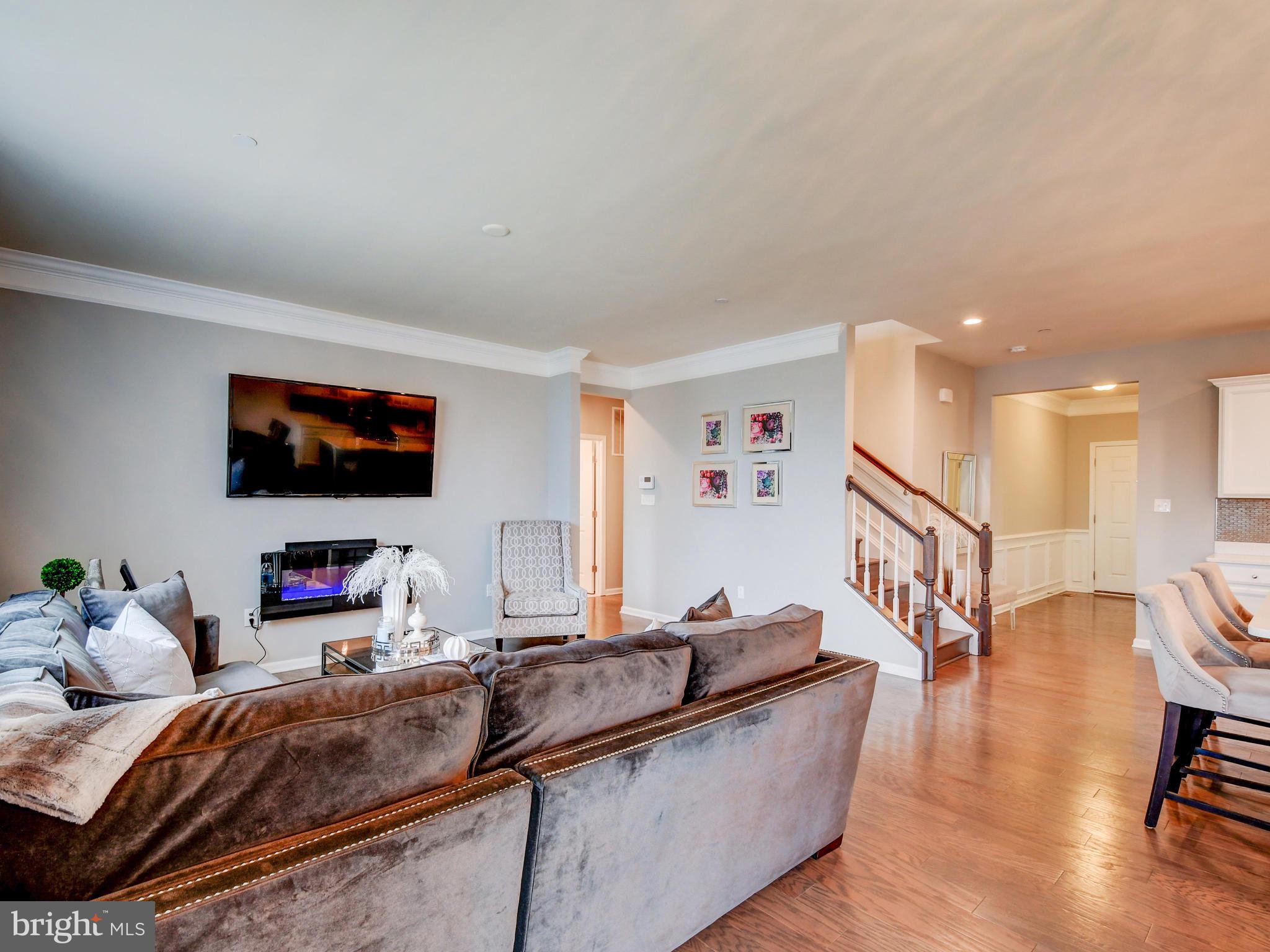 8137 Ridgely Loop Severn, MD 21144 - Photo 9 of 38 Gallery Image 9
