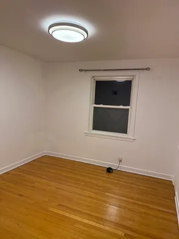 $1,800 | 8115 Kilpatrick Avenue, Unit 3, Skokie, IL 60076