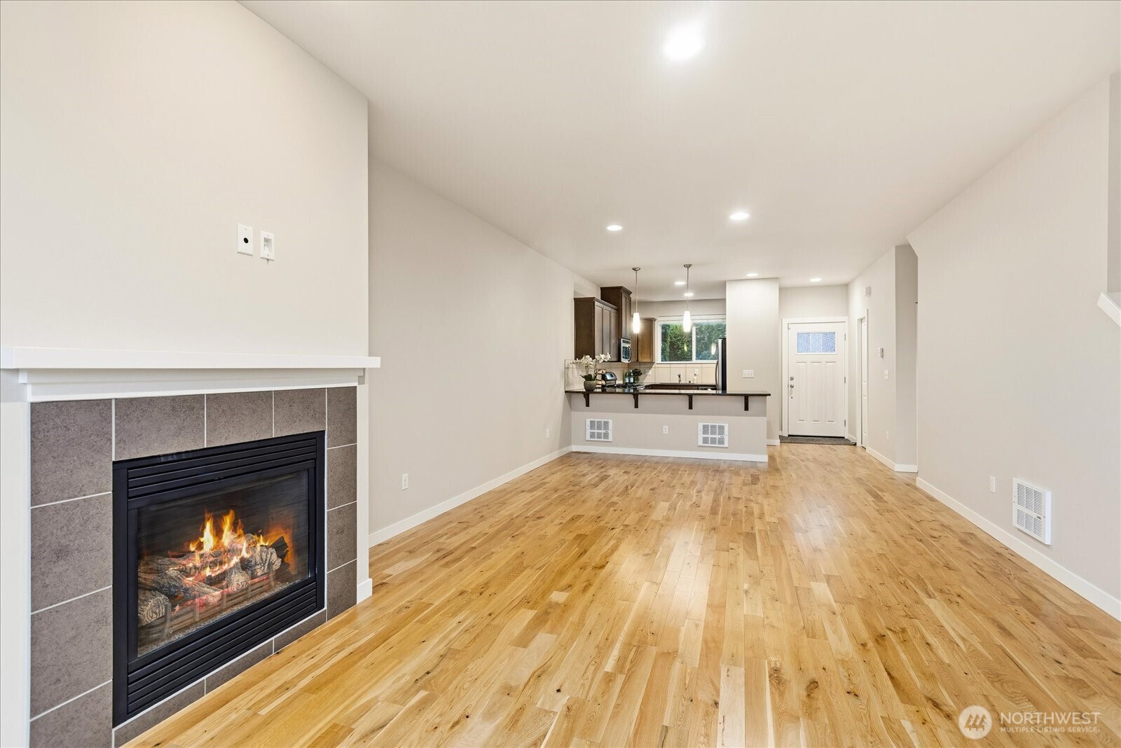 16526 1st Park Southeast Bothell, WA 98012 - Photo 13 of 33