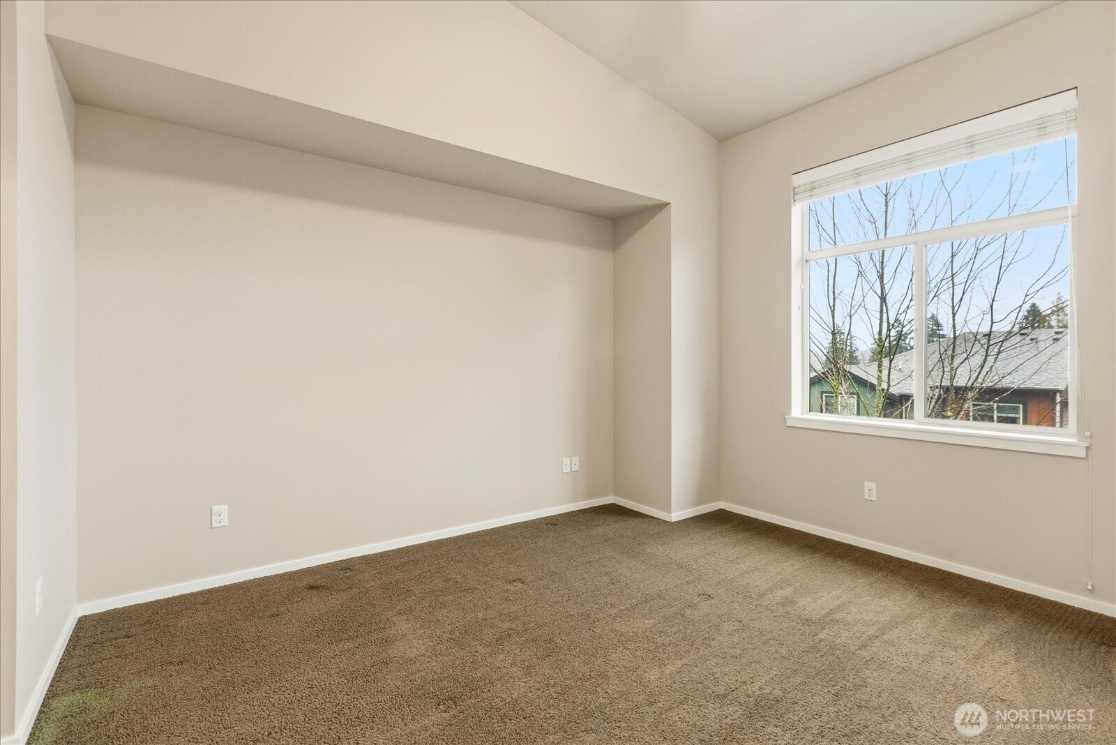 16526 1st Park Southeast Bothell, WA 98012 - Photo 18 of 33