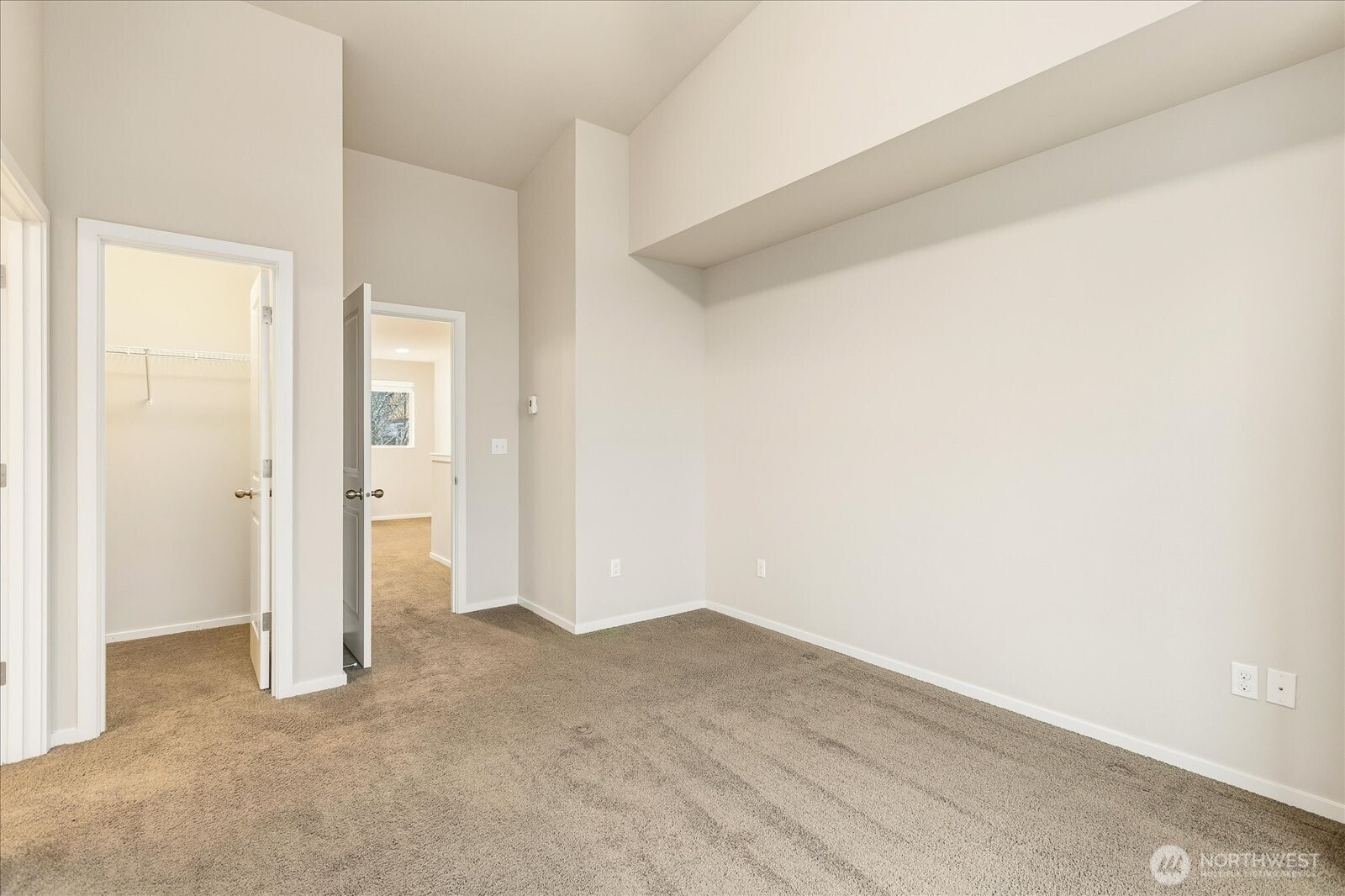 16526 1st Park Southeast Bothell, WA 98012 - Photo 19 of 33