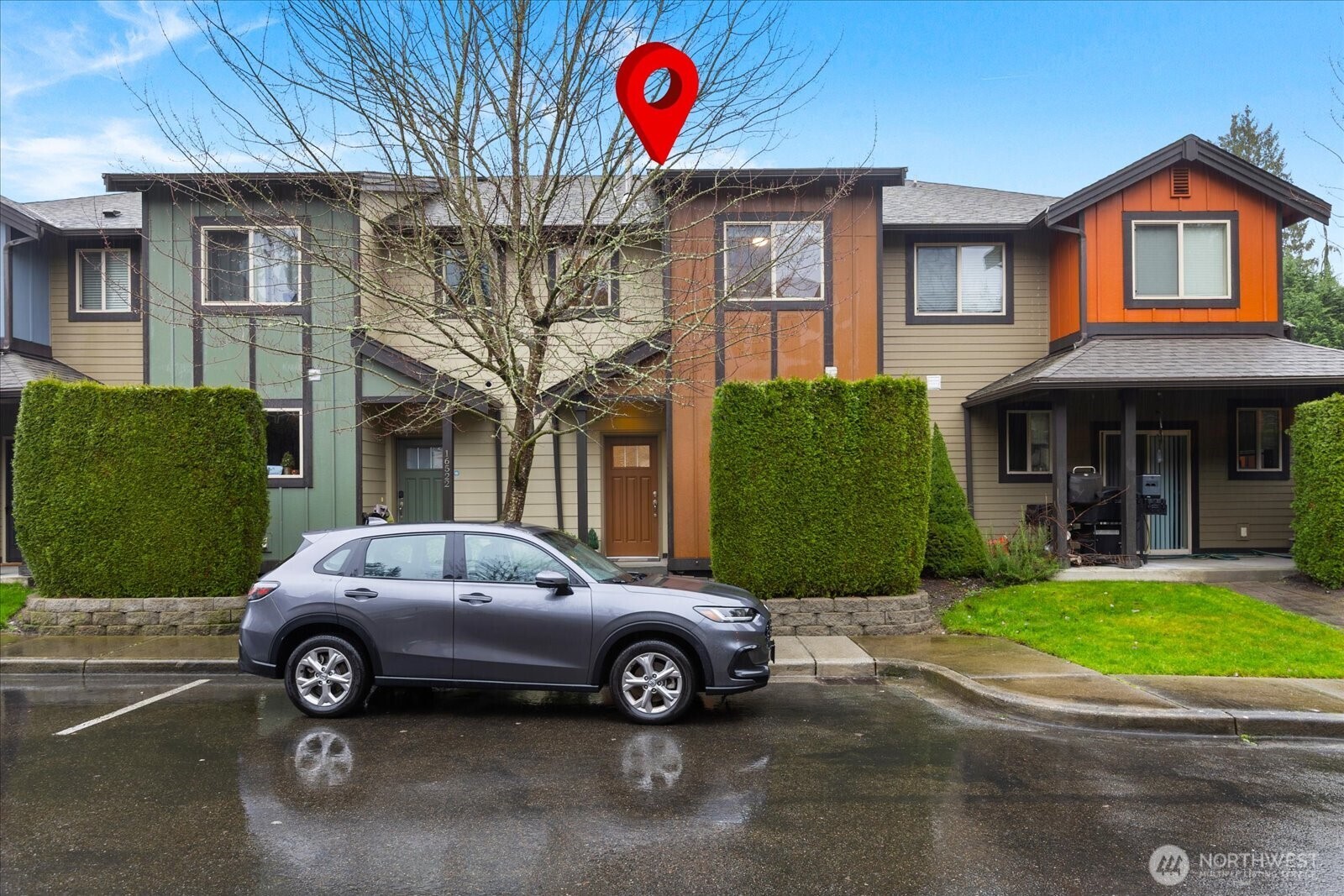 16526 1st Park Southeast Bothell, WA 98012 - Photo 2 of 33