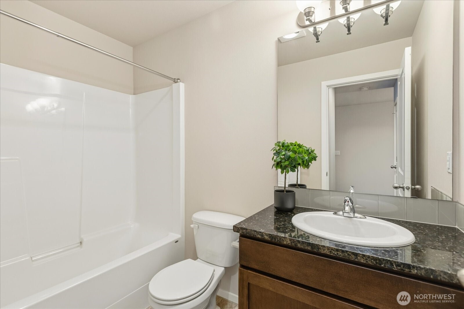 16526 1st Park Southeast Bothell, WA 98012 - Photo 25 of 33