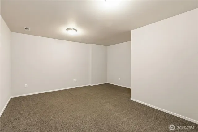 $639,000 | 16526 1st Park Southeast, Bothell, WA 98012