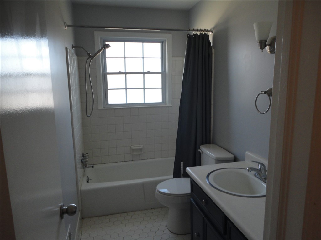 704 Butler Springs Road, Unit GREENVILLE Greenville, SC 29615 - Photo 24 of 26 Gallery Image 24