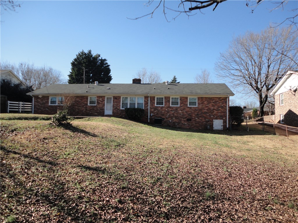 704 Butler Springs Road, Unit GREENVILLE Greenville, SC 29615 - Photo 5 of 26 Gallery Image 5