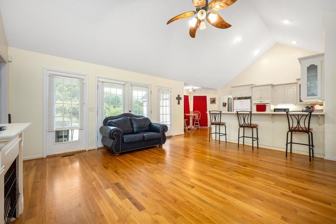 1426 Bridge Road Westminster, SC 29693 - Photo 20 of 39 Gallery Image 20