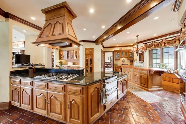 $3,250,000 | 82 Hawley Woods Road, Barrington Hills, IL 60010
