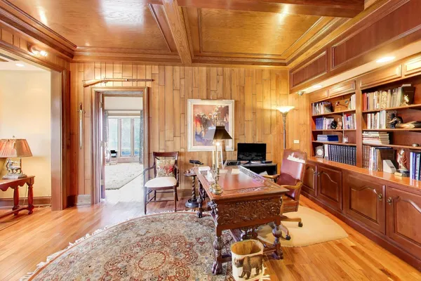 $3,250,000 | 82 Hawley Woods Road, Barrington Hills, IL 60010