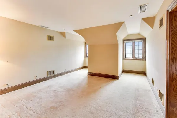 $3,250,000 | 82 Hawley Woods Road, Barrington Hills, IL 60010