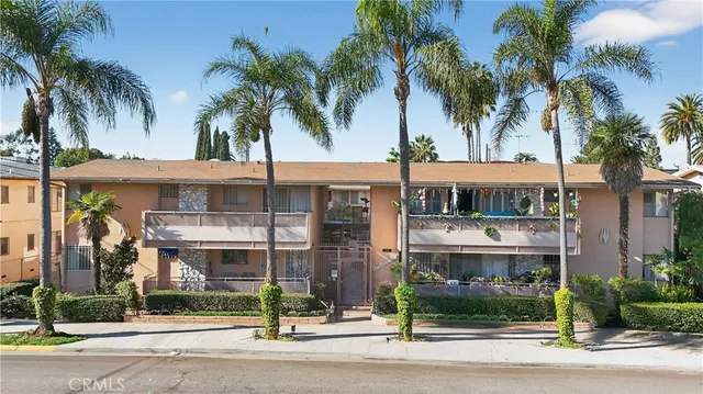 $339,000 | 527 Cedar Avenue, Unit 2C, Long Beach, CA 90802