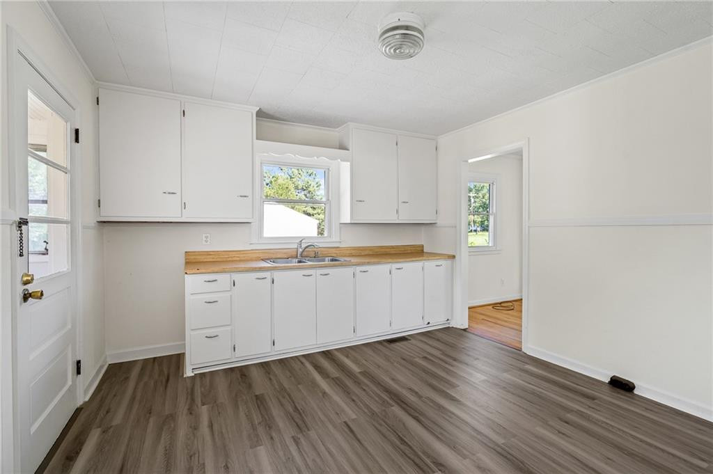 2530 McCray Road Burlington, NC 27217 - Photo 8 of 25 Gallery Image 8