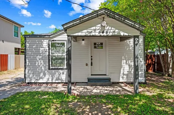 $299,900 | 548 Ezekial Avenue, Dallas, TX 75217