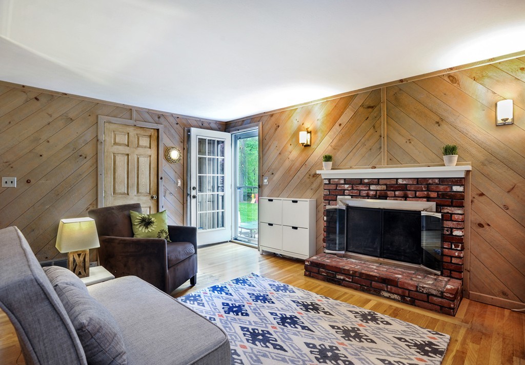 4 Long Hill Road Pembroke, MA 02359 - Photo 11 of 29 Gallery Image 11