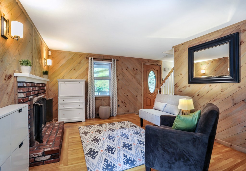 4 Long Hill Road Pembroke, MA 02359 - Photo 12 of 29 Gallery Image 12