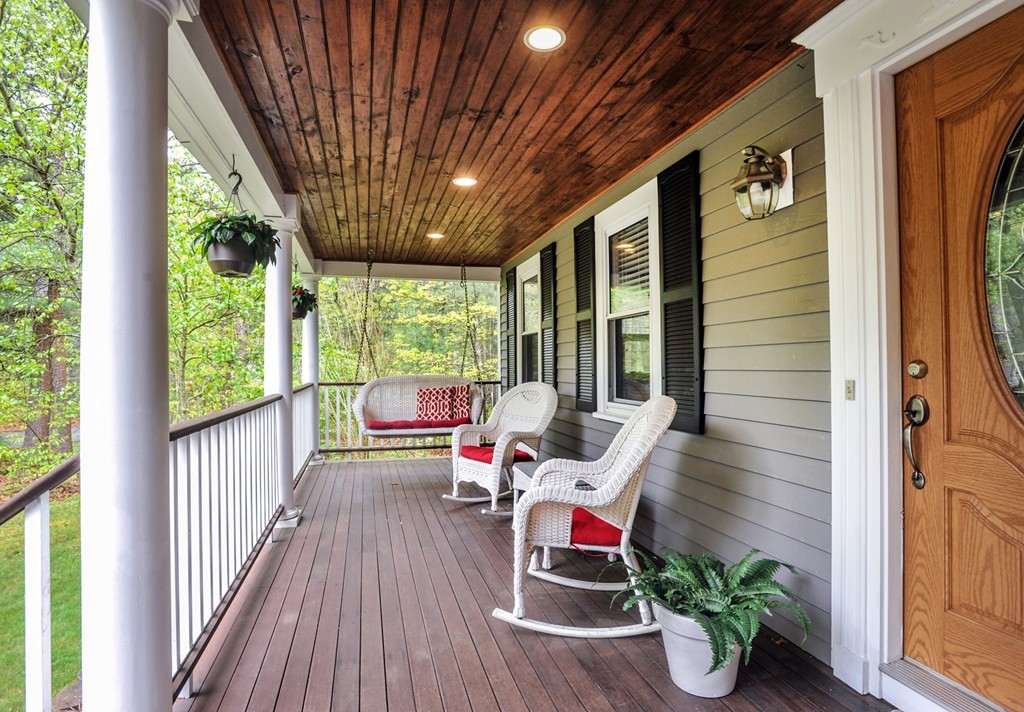 4 Long Hill Road Pembroke, MA 02359 - Photo 2 of 29 Gallery Image 2