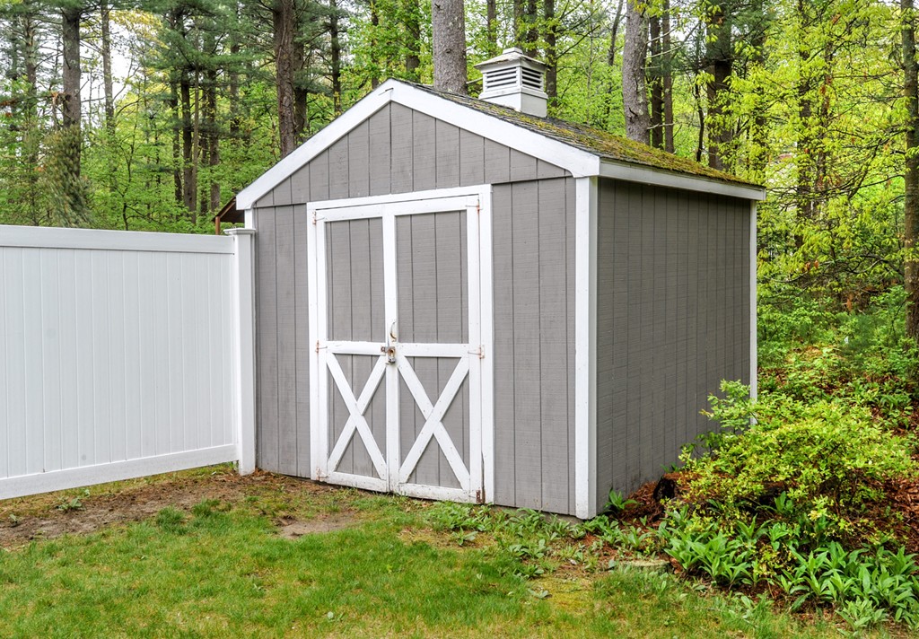 4 Long Hill Road Pembroke, MA 02359 - Photo 25 of 29 Gallery Image 25