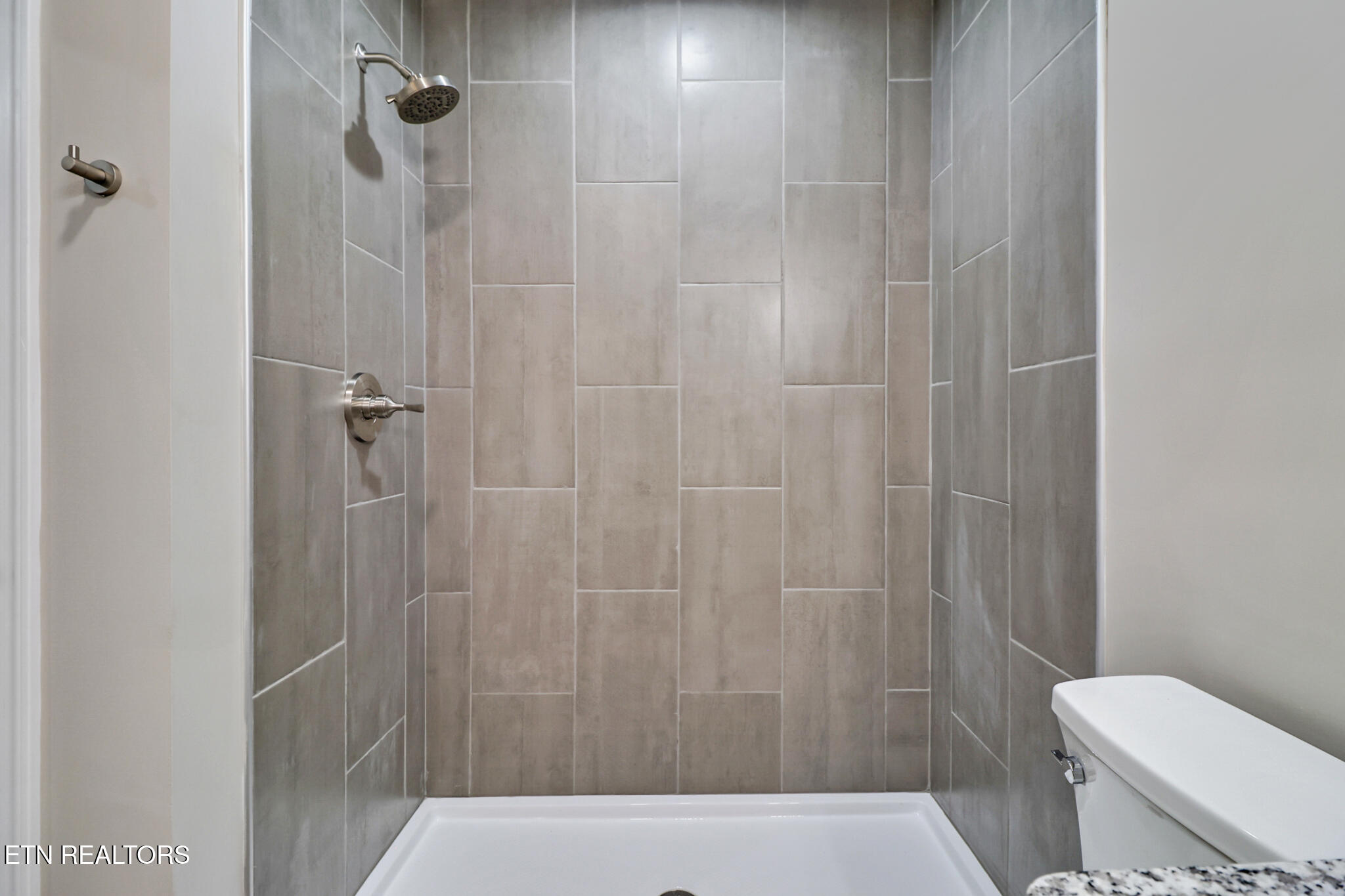 432 Pilot Mountain Road Sunbright, TN 37872 - Photo 15 of 25 432 Pilot Mountain Road