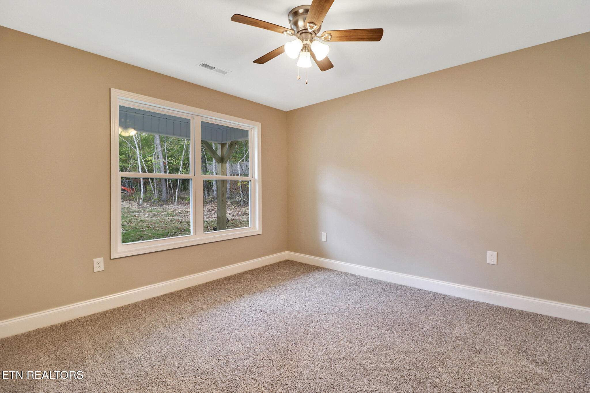 432 Pilot Mountain Road Sunbright, TN 37872 - Photo 17 of 25 432 Pilot Mountain Road