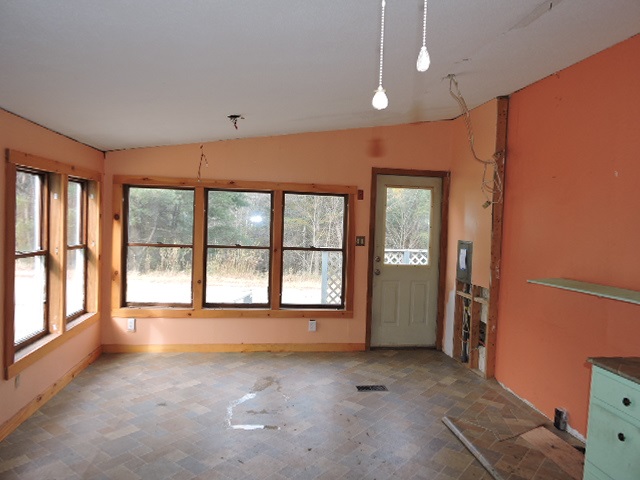 895 Bugbee Crossing Road Burke, VT 05871 - Photo 4 of 16 Gallery Image 4