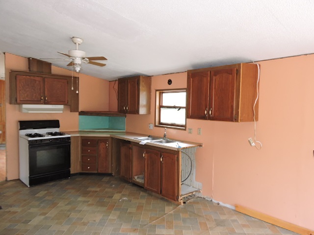 895 Bugbee Crossing Road Burke, VT 05871 - Photo 5 of 16 Gallery Image 5