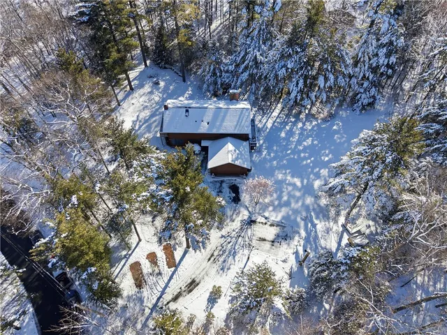 $899,999 | 54 Old Quarry Road, Glocester, RI 02857