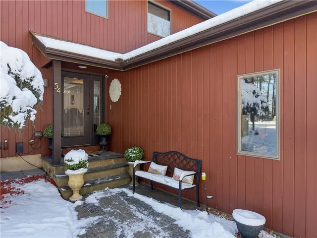 $899,999 | 54 Old Quarry Road, Glocester, RI 02857