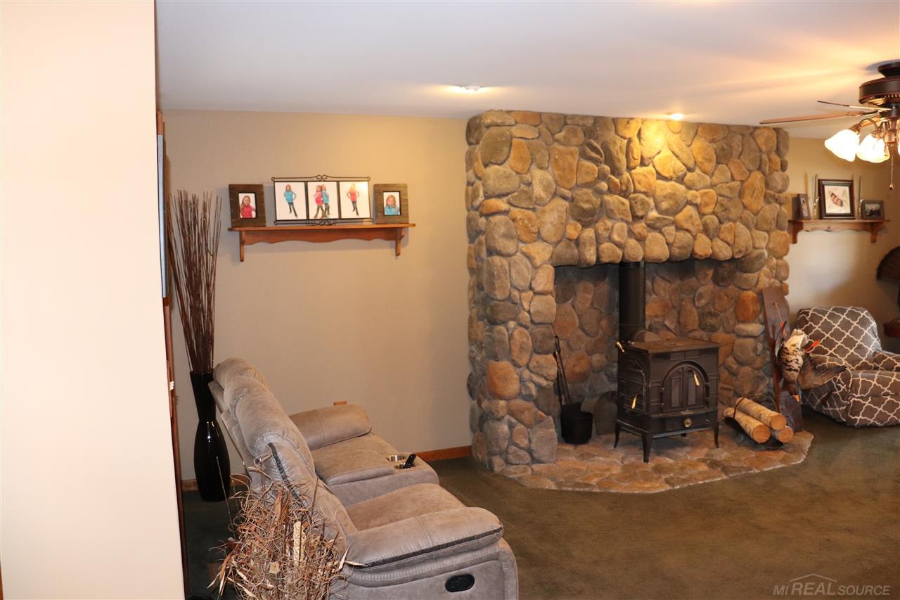 2485 Werner Road Columbus, MI 48063 - Photo 13 of 48
