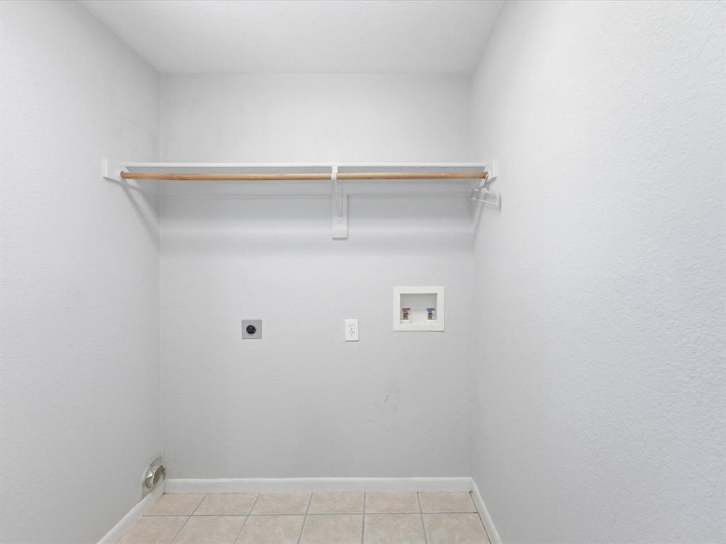 1100 Greg Street Azle, TX 76020 - Photo 20 of 39