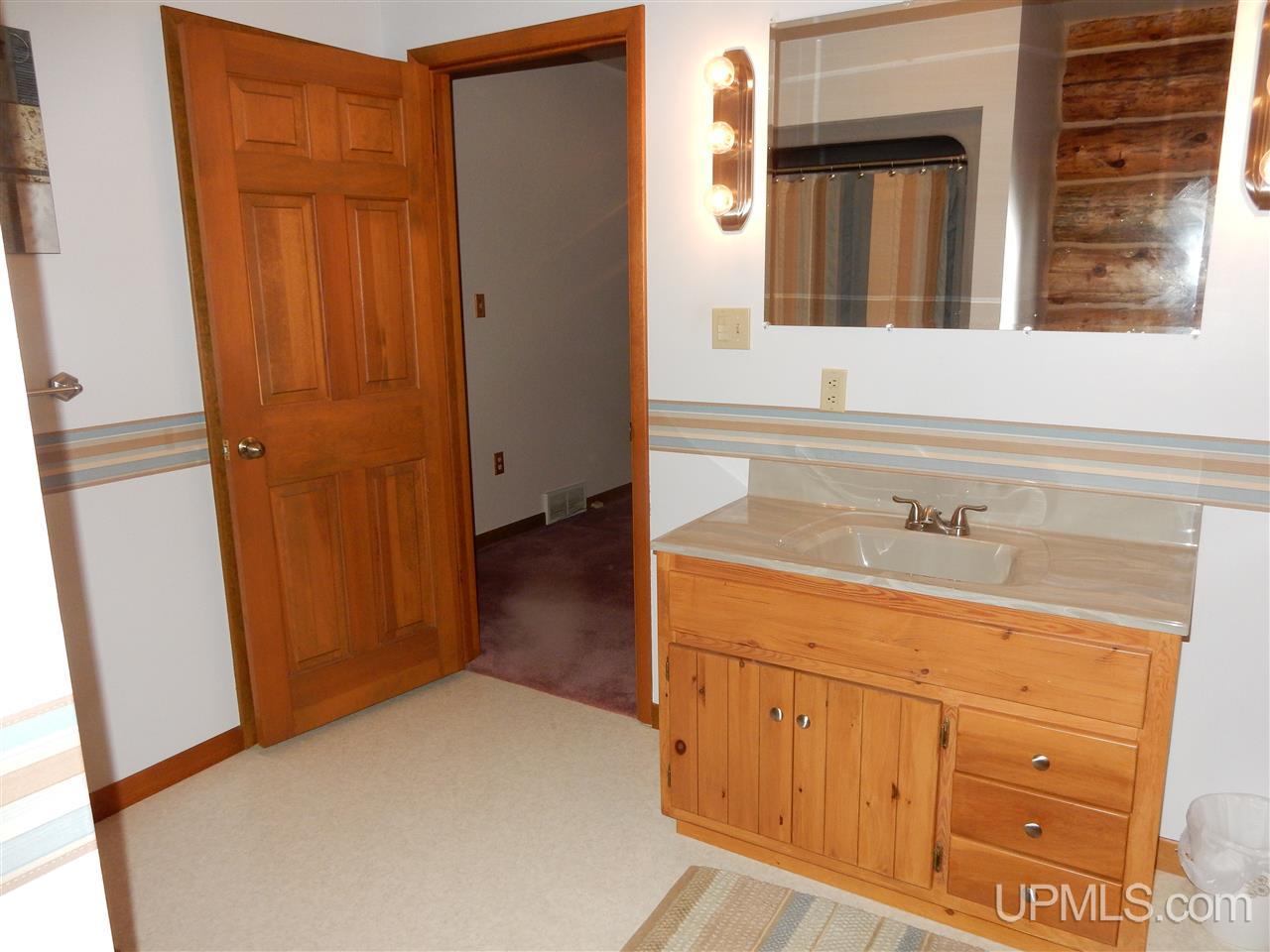 2195 Tobys Road Niagara, WI 54151 - Photo 9 of 14 Gallery Image 9