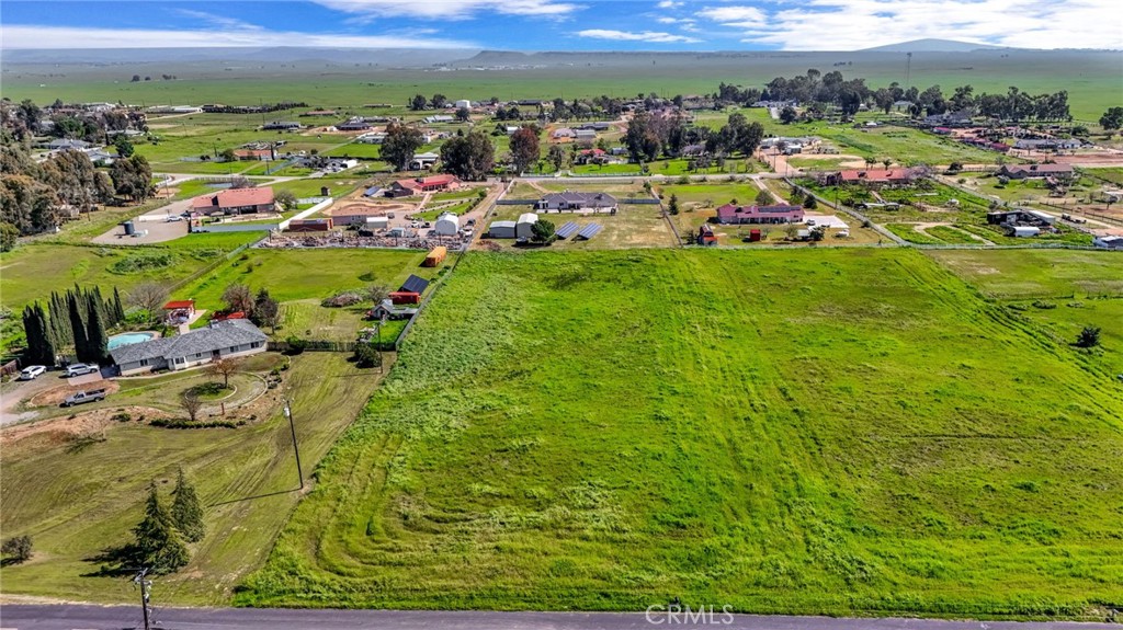 9999 Anaconda Road Madera, CA 93636 - Photo 9 of 21 a view of a city