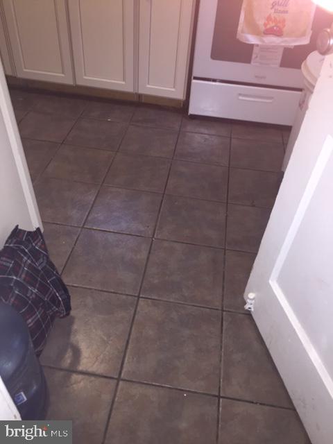 2230 Chapman Road Hyattsville, MD 20783 - Photo 14 of 25 New Floor