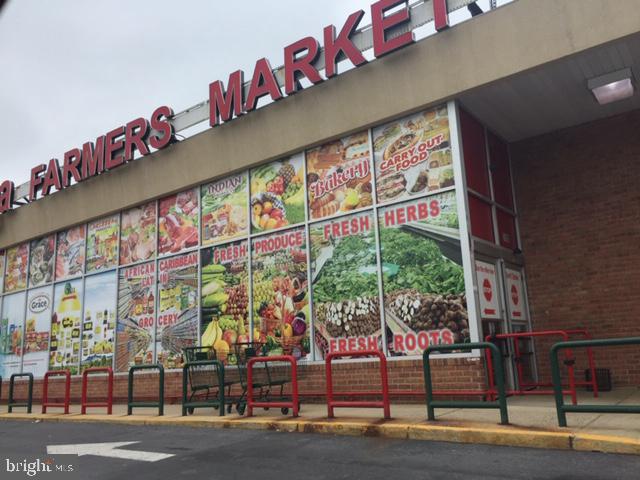 2230 Chapman Road Hyattsville, MD 20783 - Photo 22 of 25 Super market