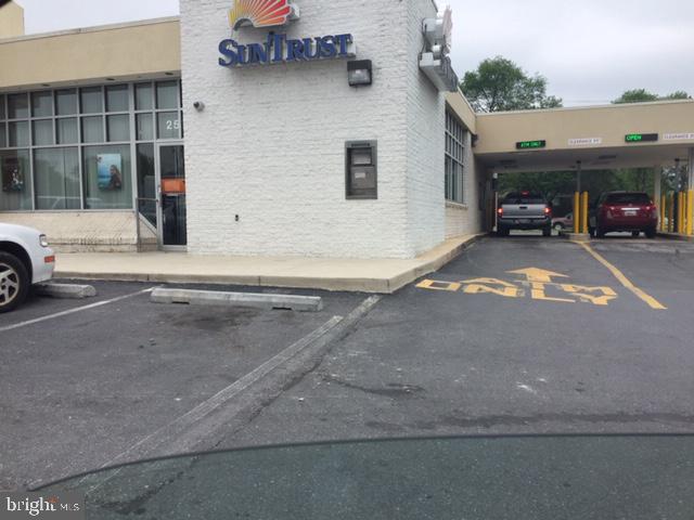 2230 Chapman Road Hyattsville, MD 20783 - Photo 24 of 25 Bank