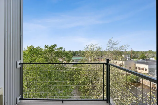 $499,000 | 20 Upper Fls Road, Unit 403, Biddeford, ME 04005