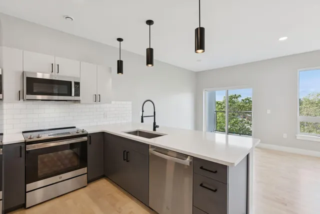 $499,000 | 20 Upper Fls Road, Unit 403, Biddeford, ME 04005