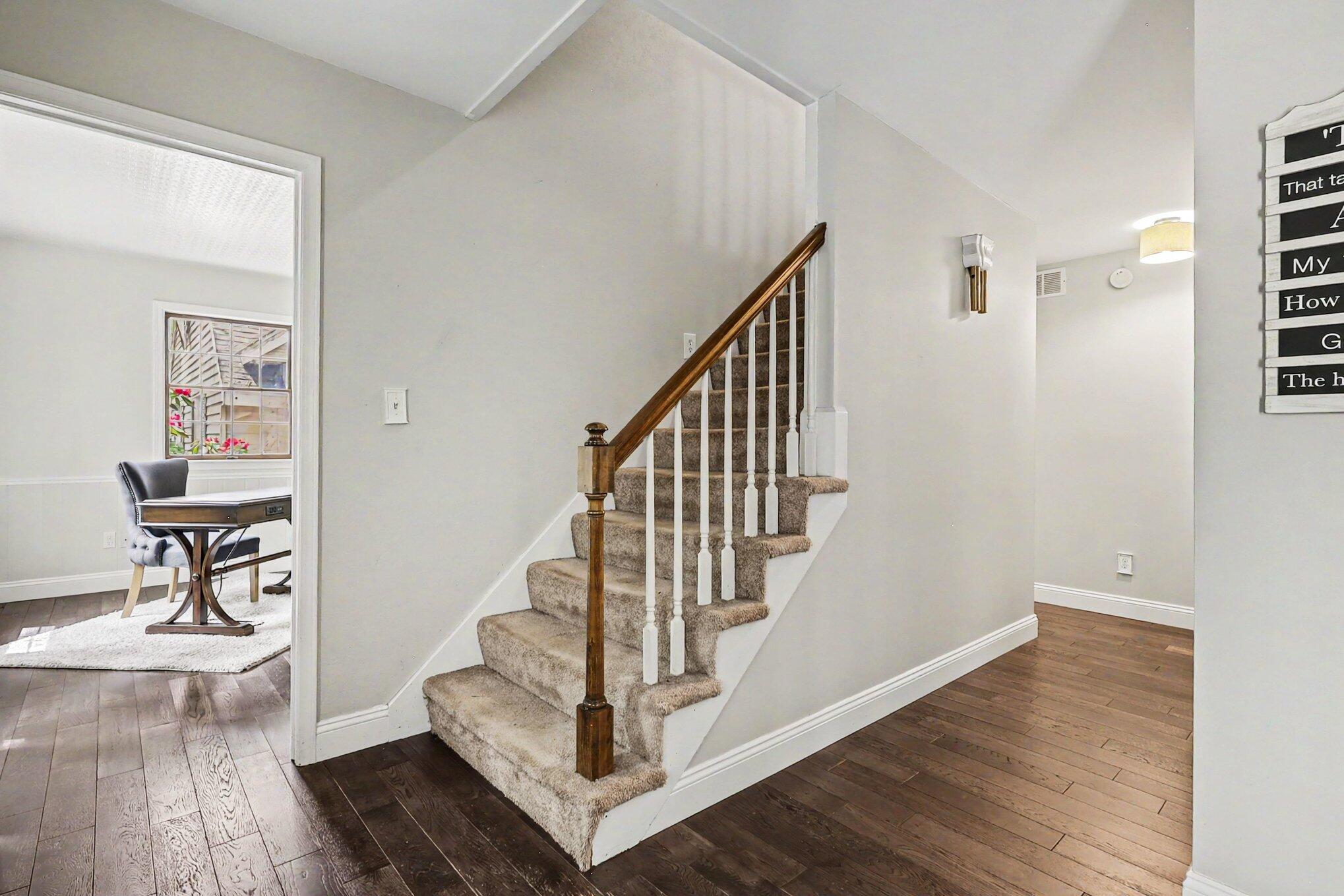 280 Portchester Road Holland, MI 49424 - Photo 14 of 28 014_file_9331