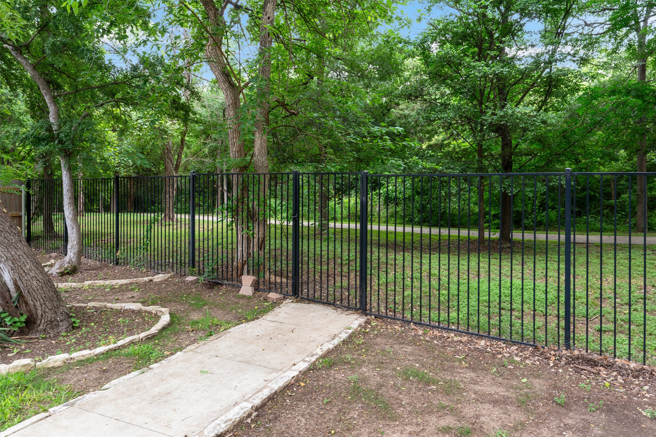 1711 Manada Trail Leander, TX 78641 - Photo 35 of 40
