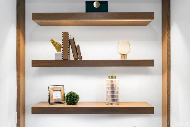 a close view of door