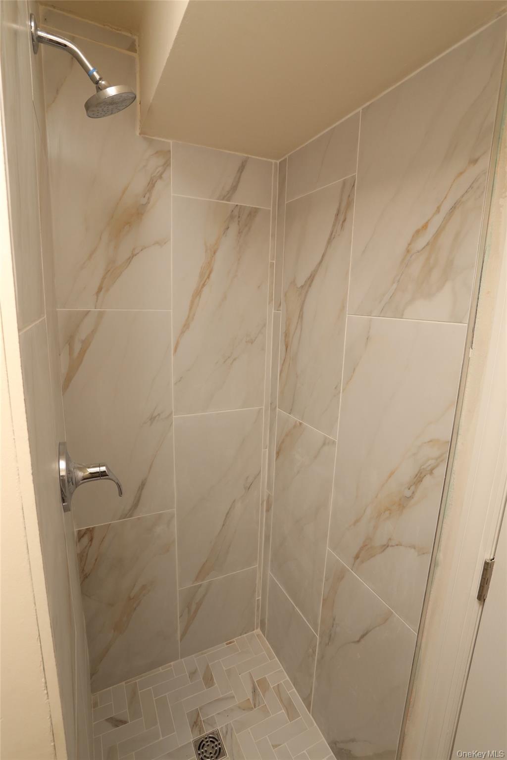 20 Pineview Road West Nyack, NY 10994 - Photo 25 of 36 a bathroom with a shower