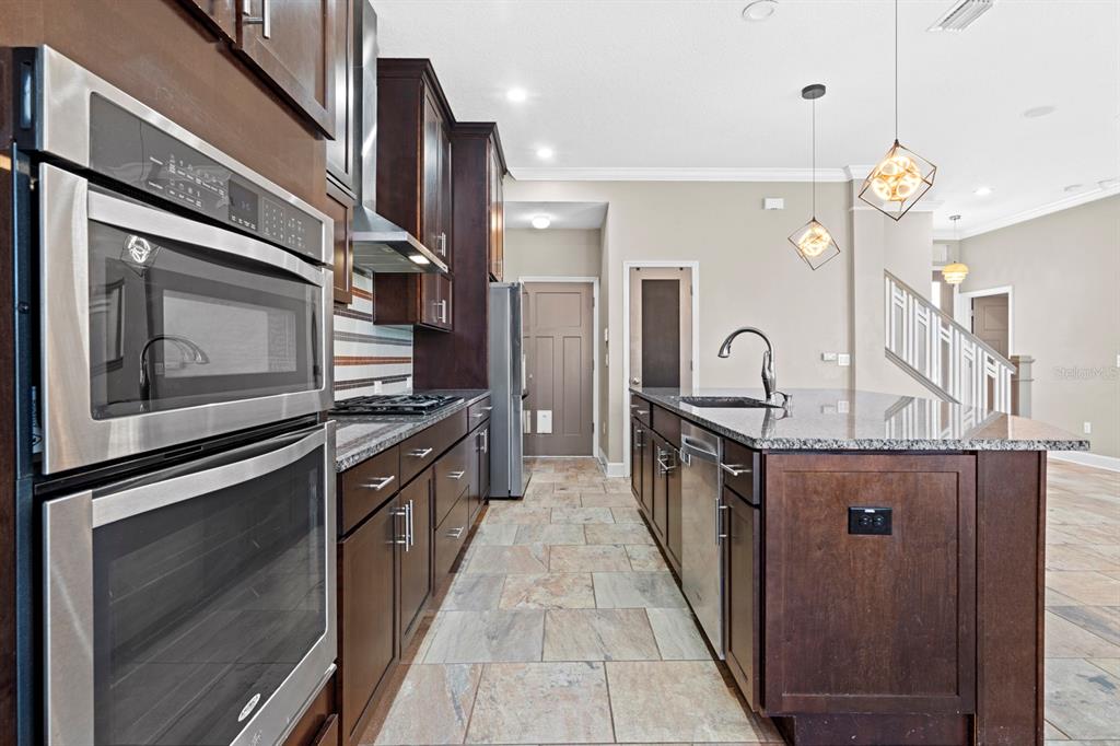 7304 Milestone Drive Apollo Beach, FL 33572 - Photo 23 of 94